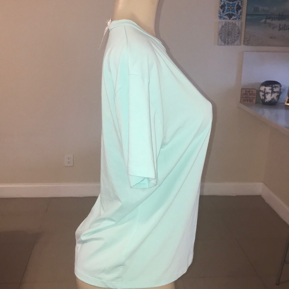 NWT! Under Armour Mint T-Shirt - Picture 6 of 8